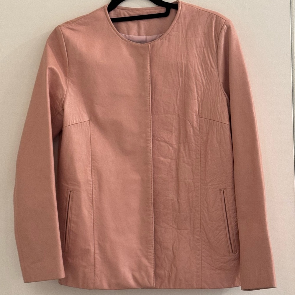 Authentic leather Women's Pink Jacket. Pockets. Size s by xoxo. Snaps to close